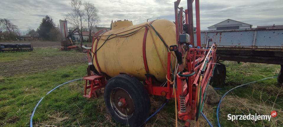 Opryskiwacz pilmeta 2000 litrów Zaczepiane pomorskie Ogorzeliny