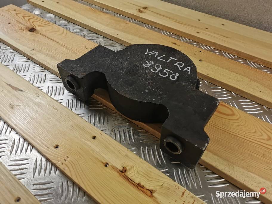 Wspornik mostu Valtra 8950 Carraro Wilkowo sprzedam
