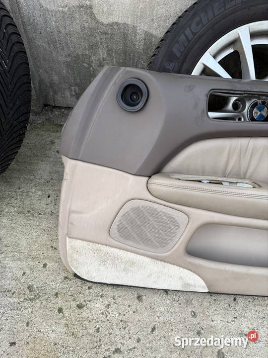 Tapicerka drzwi prawych Lexus LS400 UCF10 boczek śląskie Częstochowa