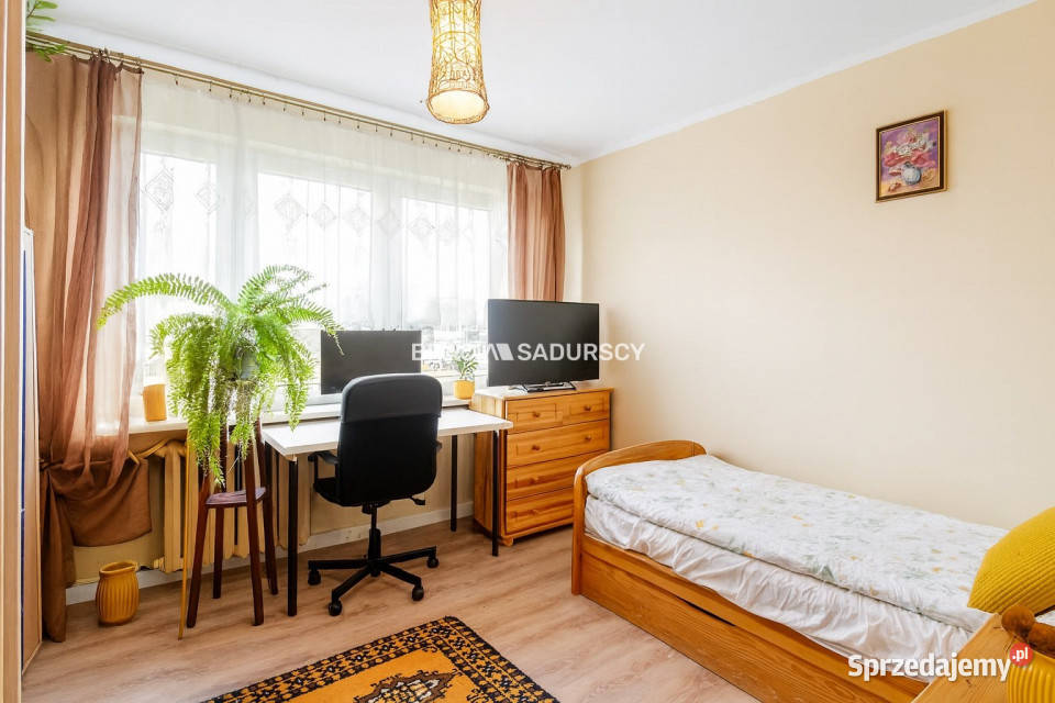 Ogłoszenie mieszkanie Kraków Narutowicza 522m2 2 Rok budowy 1980