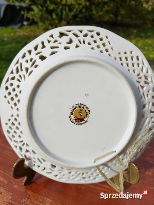 Dekoracyjny ażurowy talerz porcelanowy z Wrocław