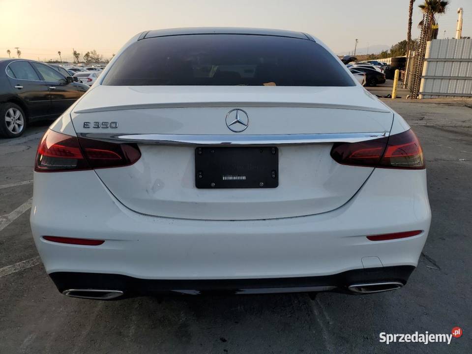 2022 MERCEDESBENZ E 350 biały Częstochowa