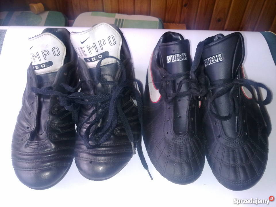 Korki Nike małe 235 i 220 Pozostałe Lublin