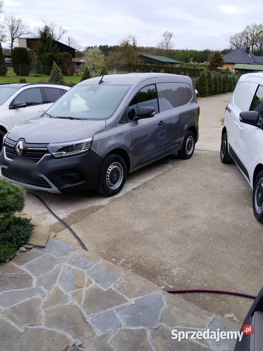 Renault Kangoo 2023 w najbogatszych wersjach 1499cm3 Jelcz-Laskowice sprzedam