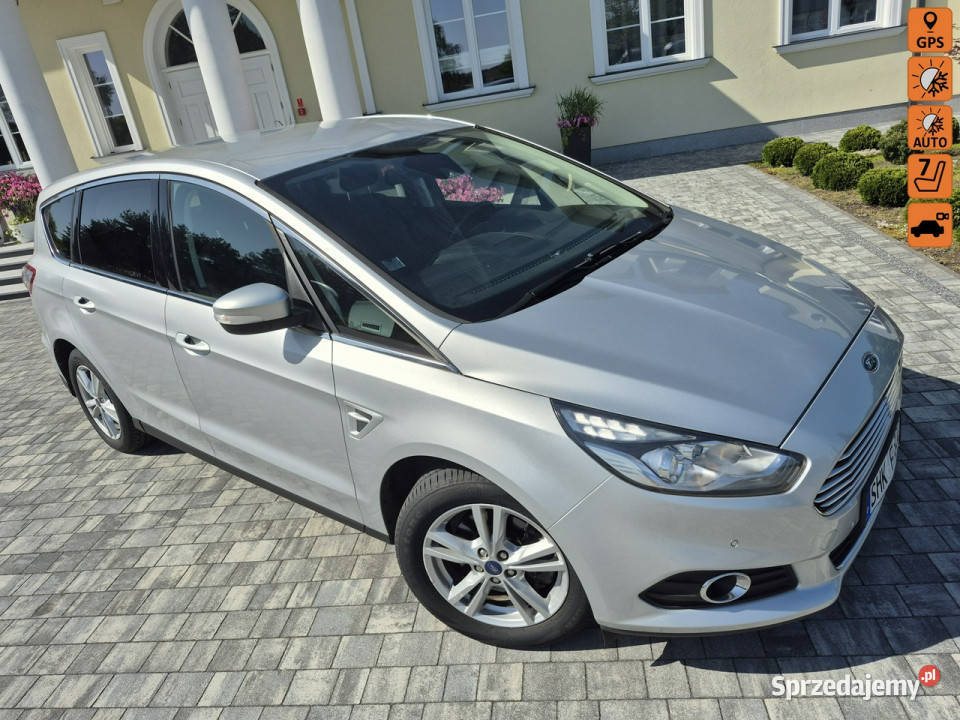 Ford S TITANIUM kamera 7 foteli convers led bez wspomaganie kierownicy Drelów