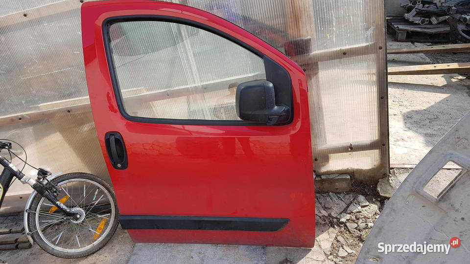 fiat fiorino drzwi prawe czerwone kompletne osobowe Drzwi Żerdź