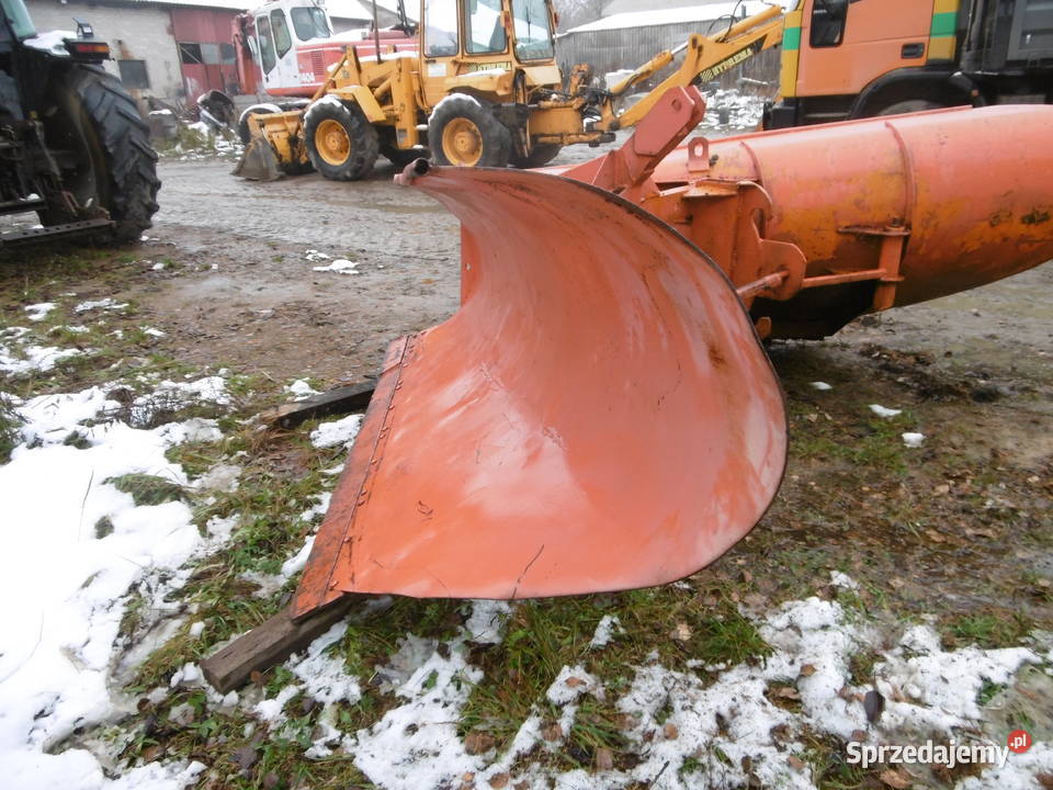 Pług do odśnieżania klinowy fabryczny Hydrema Pozostałe świętokrzyskie