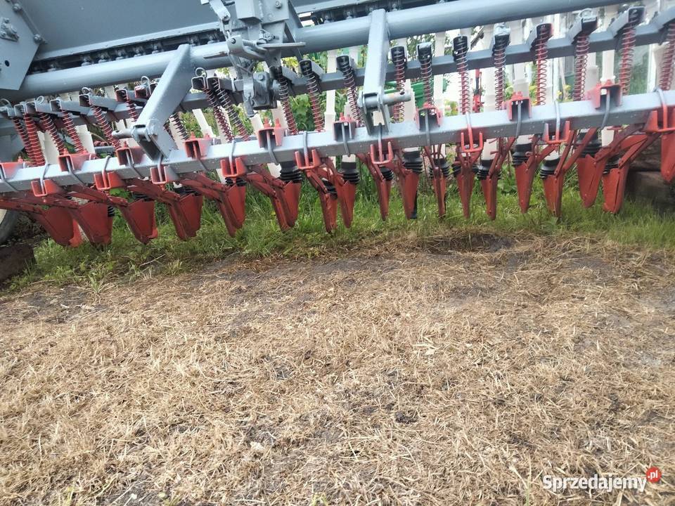 Siewnik zbożowy poznaniak nieuszkodzony lubelskie Rejowiec Fabryczny