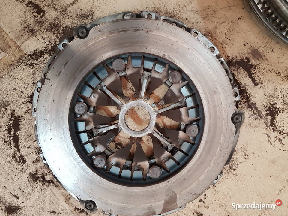 VW GOLF VI PASSAT 20 TDI SPRZEGLO DWUMAS LUK osobowe Turek sprzedam