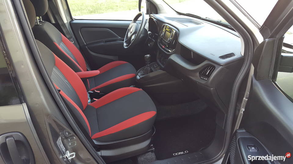 Fiat Doblo Lift Lounge 20JTDM 135 NAVI ALU 45 elektryczne lusterka Otwock sprzedam