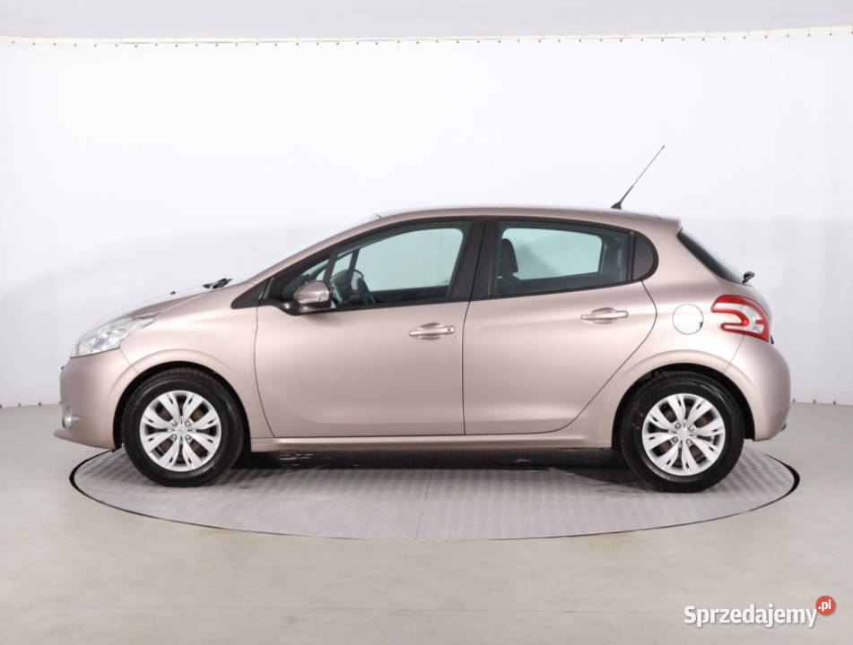 Peugeot 208 12 PureTech 60KM Piaseczno