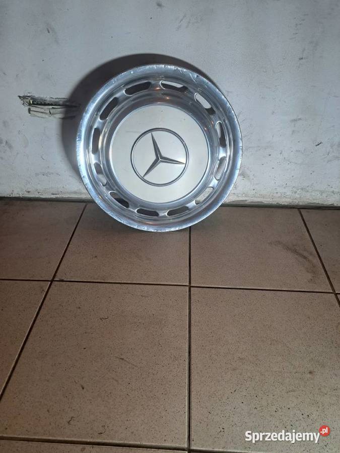 Kołpak do Mercedesa W123 Zbytowa sprzedam
