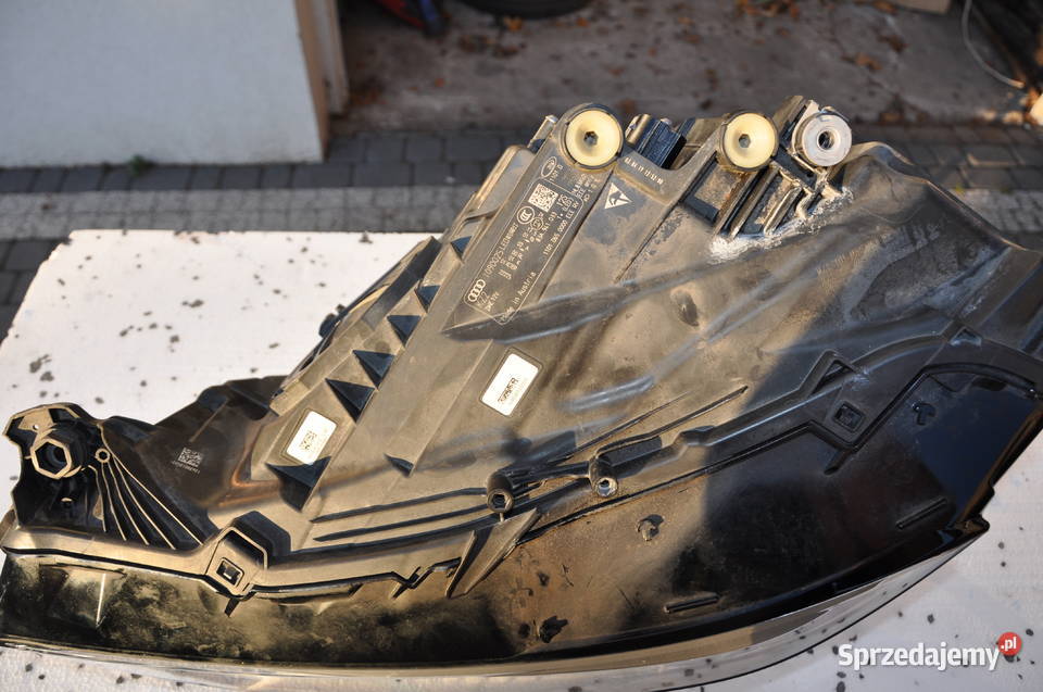 Audi Q3 II 20182025 lampa lewa Full LED Sierakowice