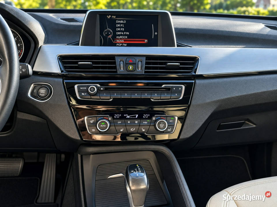 BMW X1 II F48 2015 Sadlno