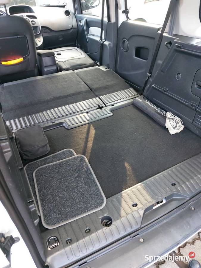 Renault kangoo 12 benzyna LIFT 2013r Sieradz