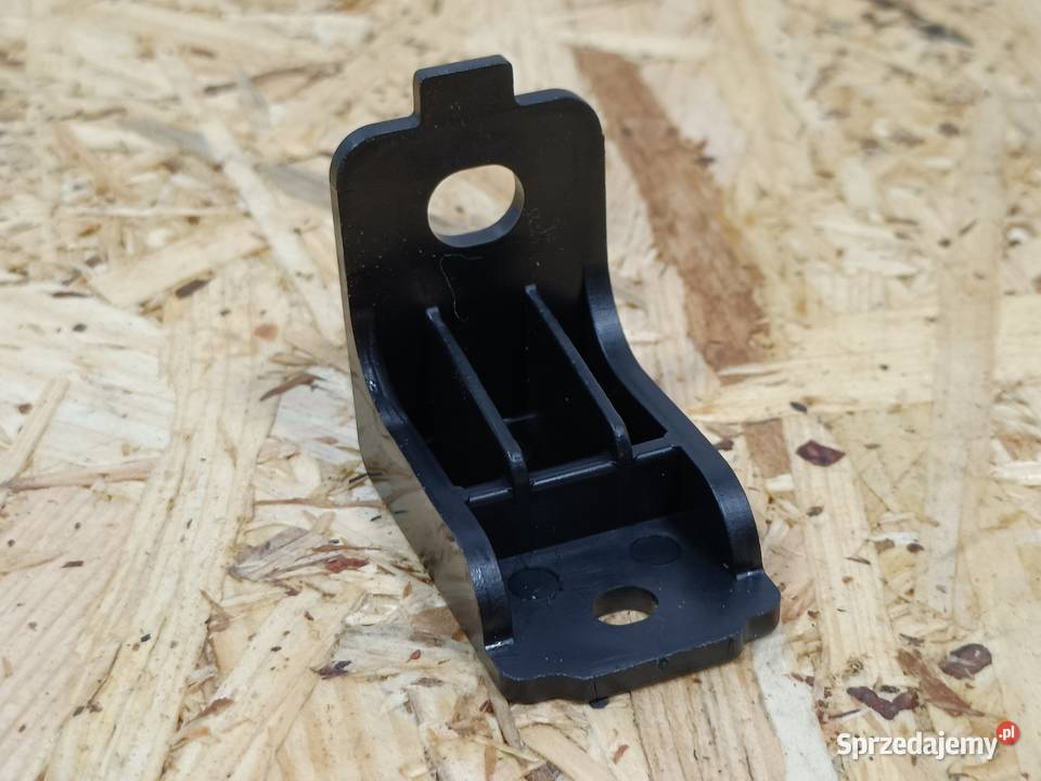 KIA CEED 3 III ŚLIZG MOCOWANIE ZDERZAKA TYŁ