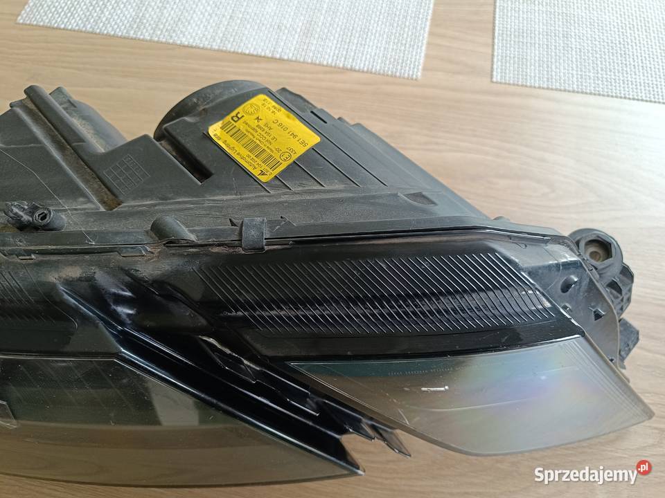 Skoda Octavia III FL lampa prawa przód 5E1 941 Kraków