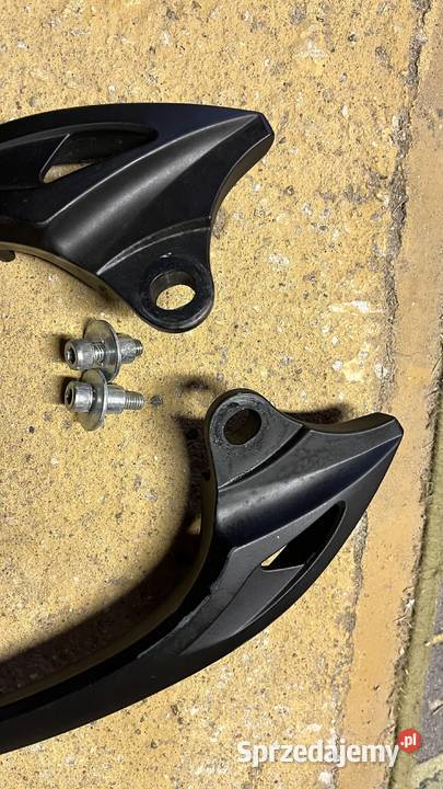 Uchwyt boczne pasażera Honda Hornet podlaskie Supraśl sprzedam