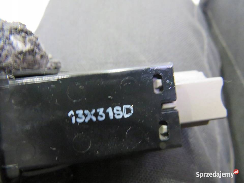 WŁĄCZNIK AIRBAG QASHQAI J11