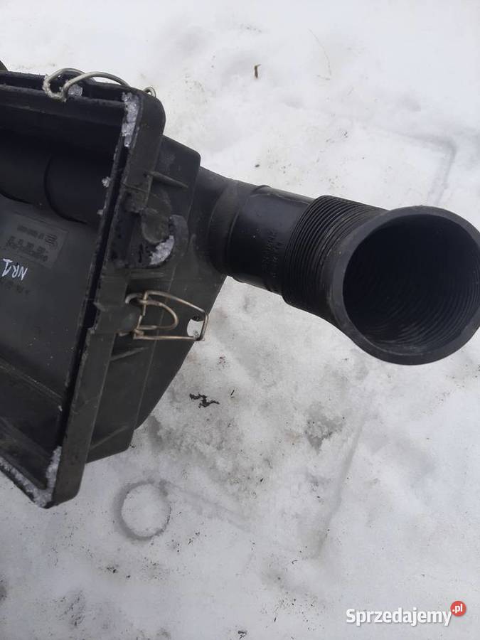 MERCEDES BENZ EKLASA W124T pokrywa obudowy Ksawerów