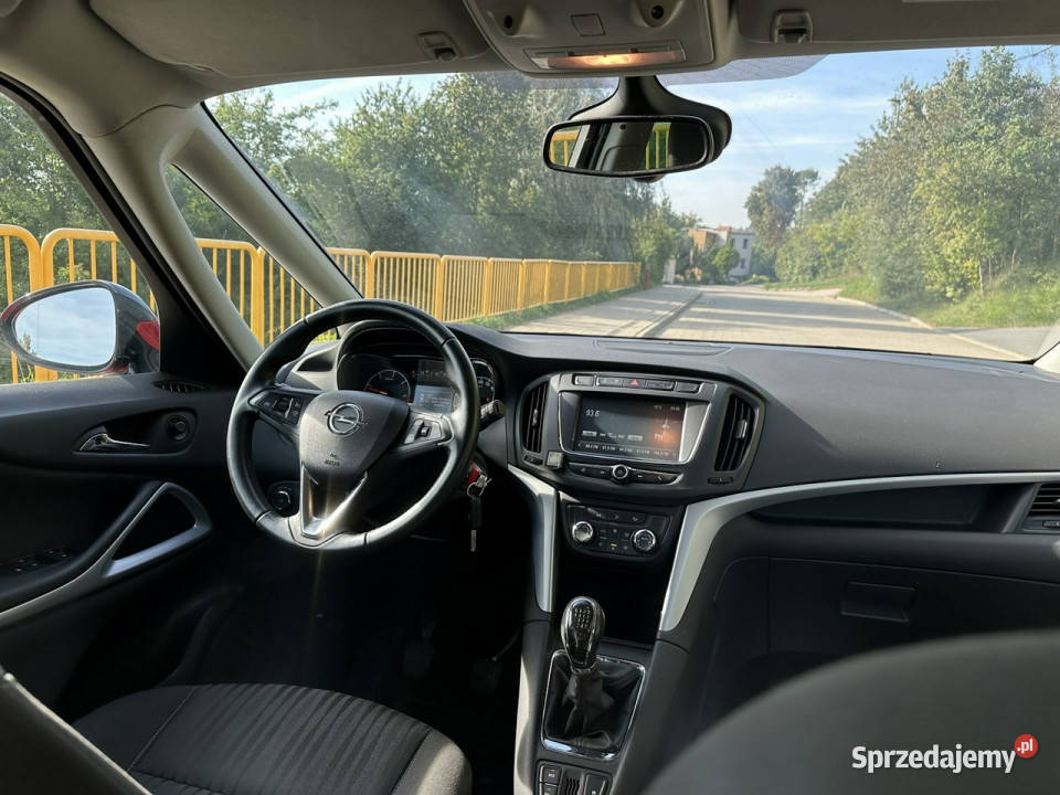 Opel Zafira Opel Zafira 7osobowy Opłacony Navi Gostyń