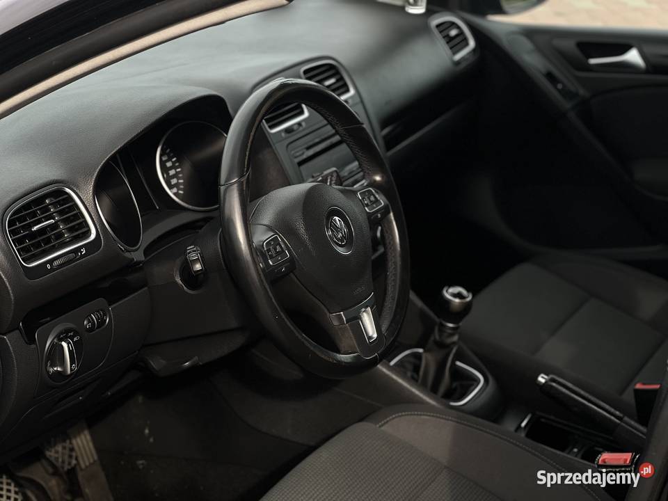 Volkswagen Golf VW GOLF 6 16 TDI niski przebieg Volkswagen Tomaszowice