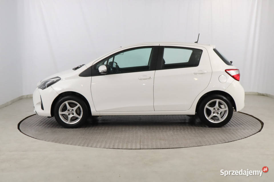 Toyota Yaris 15 Dual VVTi Yaris Zabrze