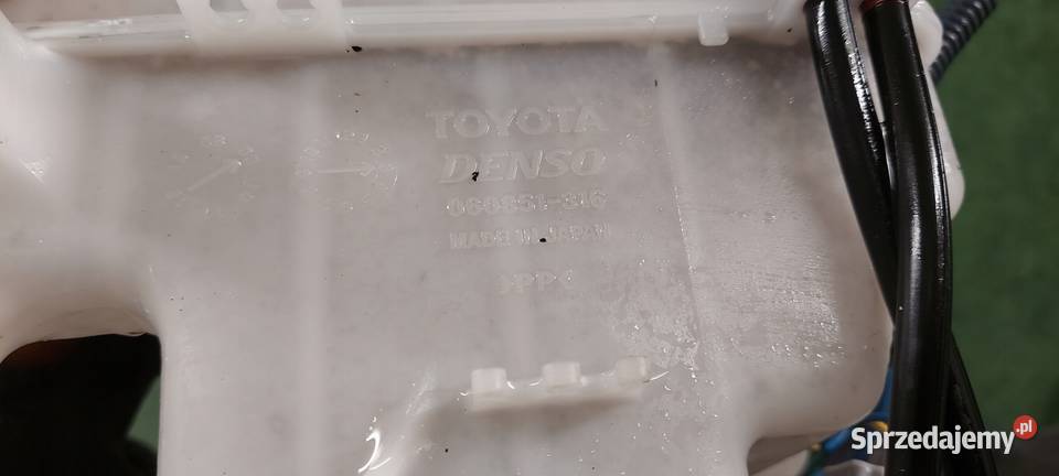ZBIORNICZEK SPRYSKIWACZY TOYOTA URBAN CRUISER Międzychód