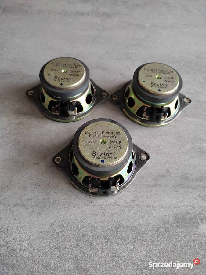 Głośniki deski BOSTON Chrysler 300c komplet Gorlice