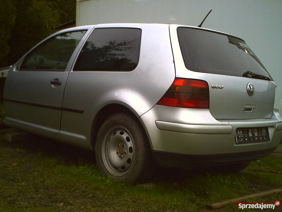 Tłumik środkowy Golf 4 14 16V Kiszkowo sprzedam