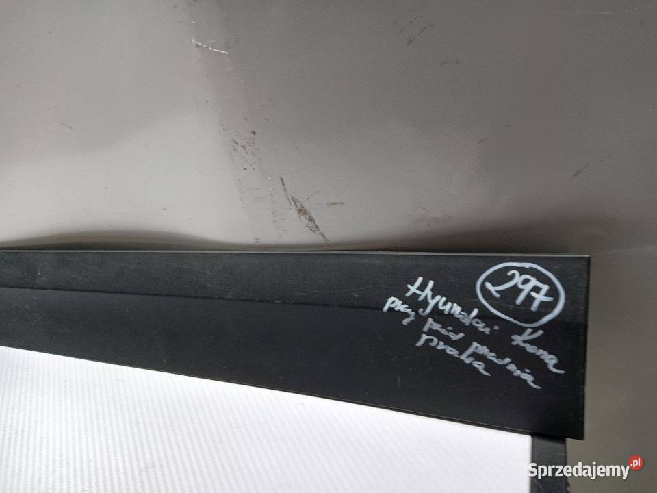 LISTWA DRZWI PRZÓD PRZEDNIA PRAWA HYUNDAI KONA