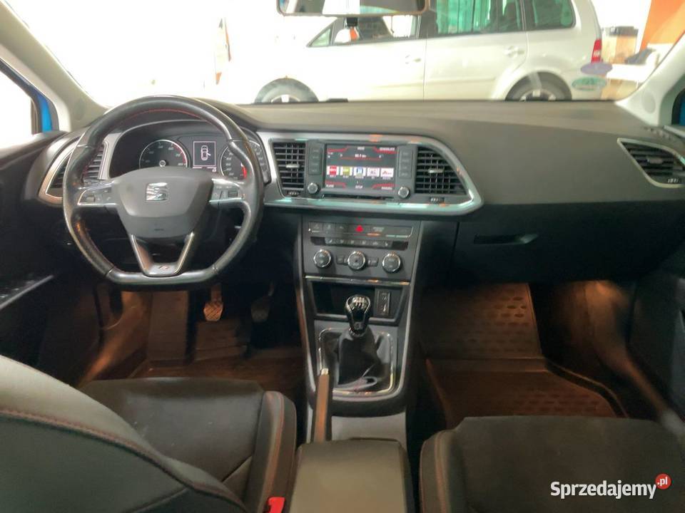 Seat Leon FR 14 Tsi 125 Rok produkcji 2016 Seat Ostrowiec Świętokrzyski