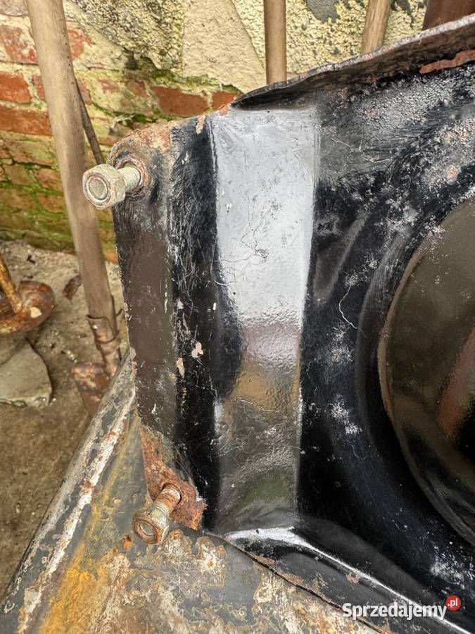 Ural Dniepr Oryginalny Mocowanie koła zapasowego sprzedam