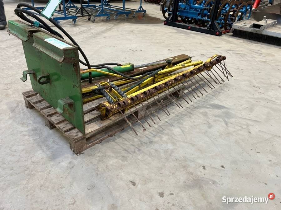 Zgrabiarka grzebieniowa Bjerre ABHR 187 nieuszkodzony Łomazy