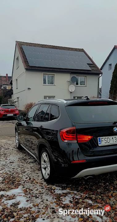 BMW X1 20 D 205 xDrive napęd 4x4 automat Hatchback Piła sprzedam