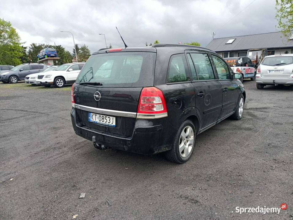 Opel Zafira Opel Zafira 19CDTI 101 06r 7os B