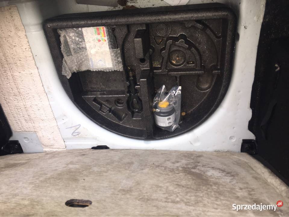 Fiesta st200 2016r St 240koni 60 nalotu zamiana isofix Szczecin