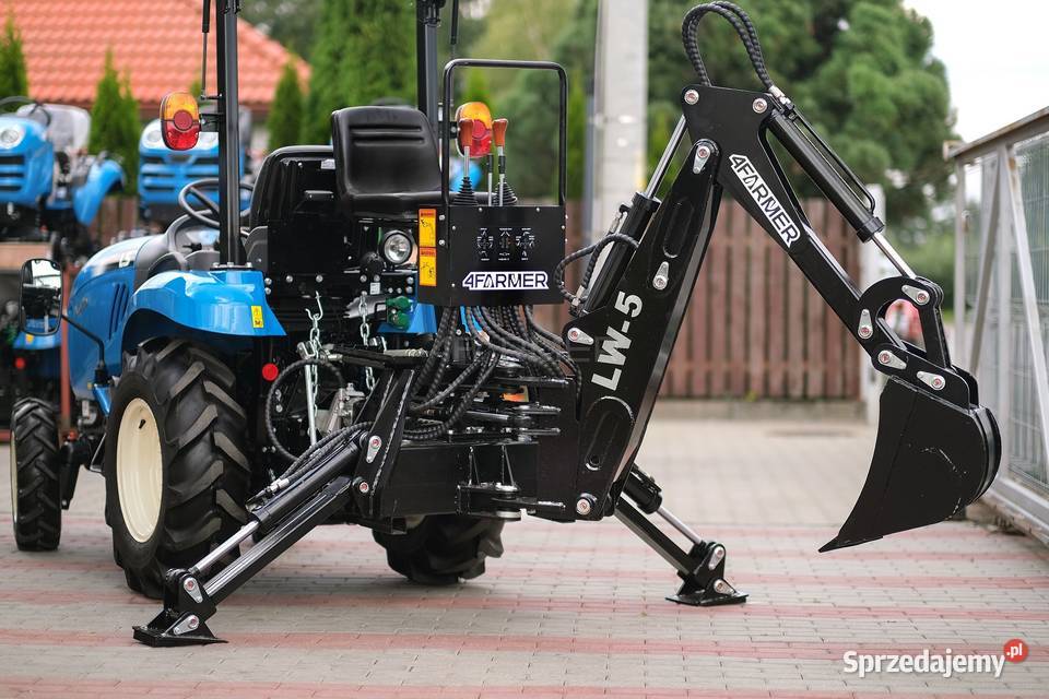 Koparka do ciągnika LW5 4FARMER nieuszkodzony Tajęcina