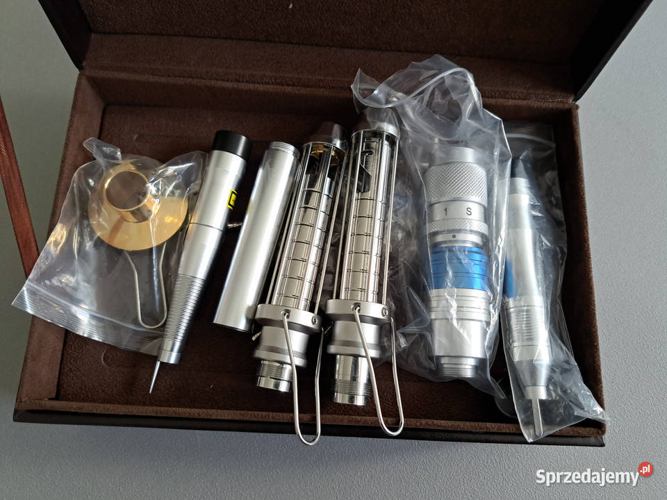 Laser frakcyjny CO2 AMI BIOXEL 2025 8698 Wyposażenie salonów Warszawa