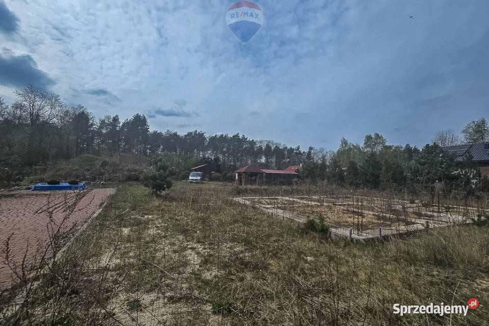 Leonów Działka z budową i mediami 1300 m łódzkie