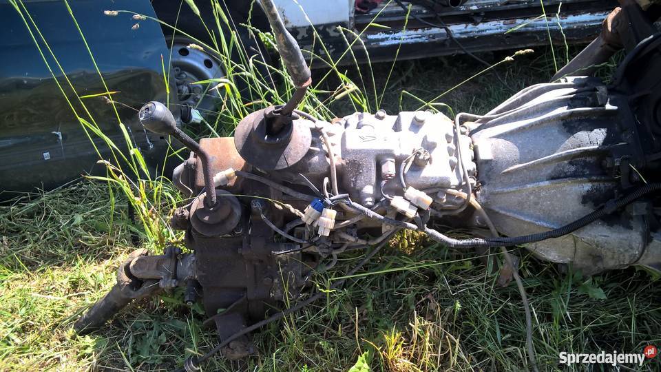 Daihatsu Rocky 28td silnik skrzynia reduktor Rypin