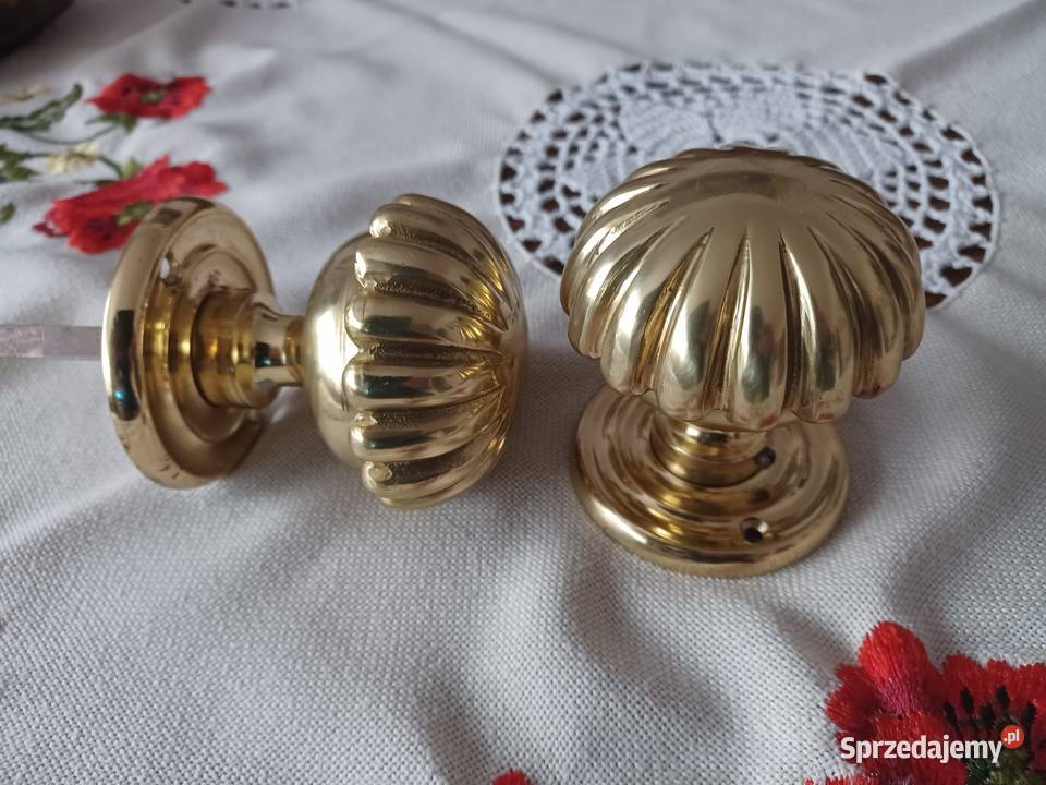 Mosiężny komplet gałek do drzwi Kolekcja Poznań sprzedam