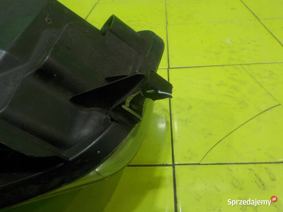 QASHQAI I J10 16 B 11r 5D lampa prawa przod mazowieckie Suków