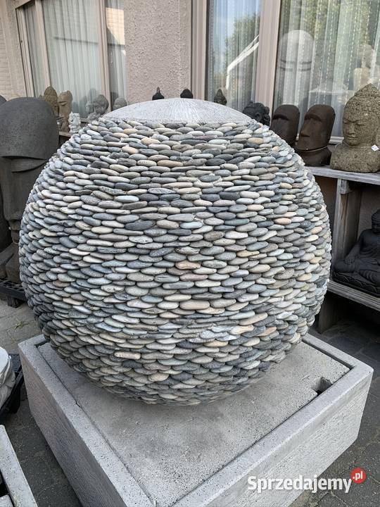 Twarz Buddy rzeźba wolnostojąca H170 ogród Wrocław