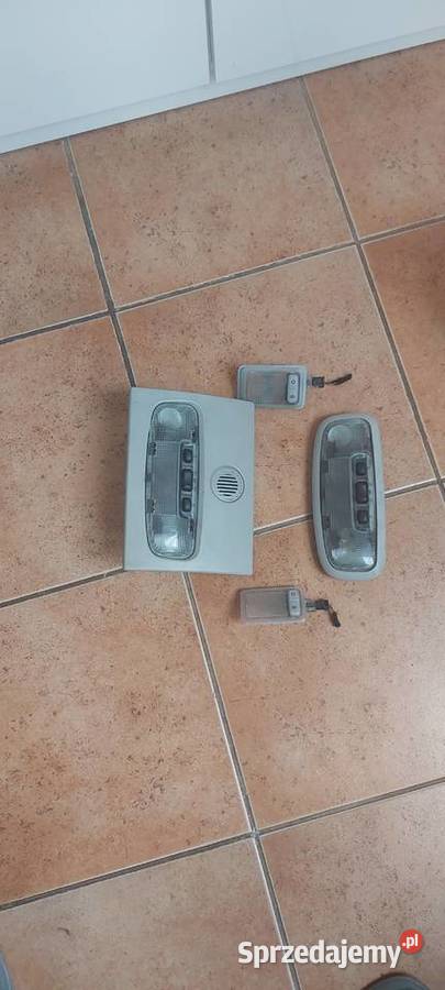 Oświetlenie kabiny lampka posufitki Ford C osobowe Szczecin