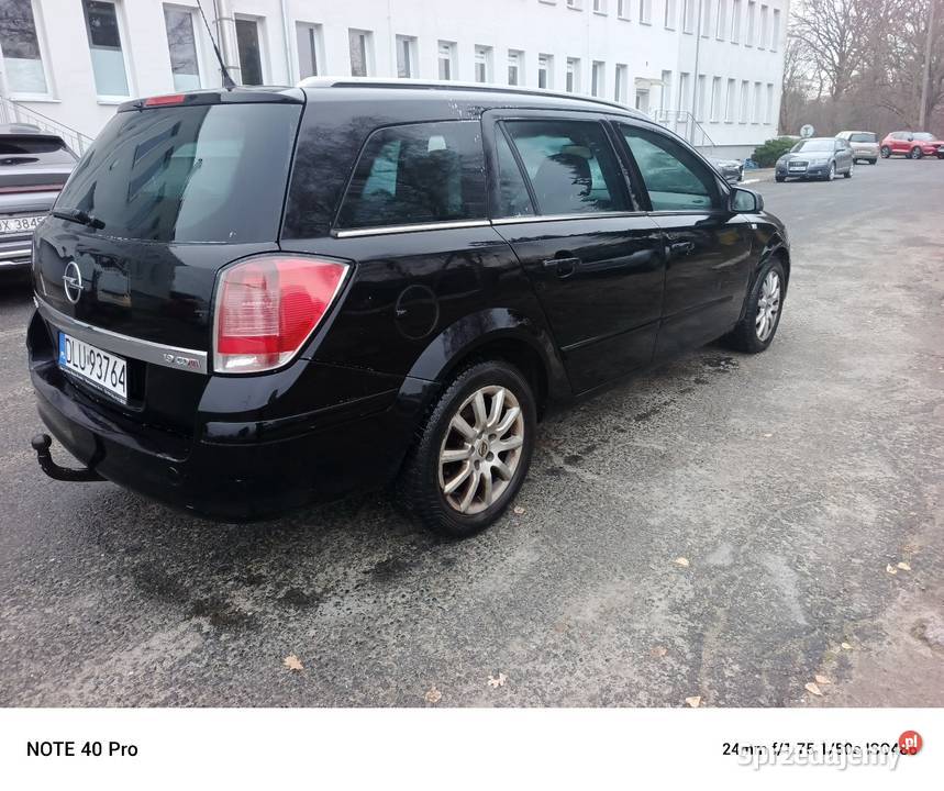 Opel Astra 19 diesel 2006 Wołów