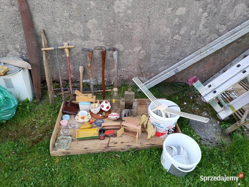 Różności PRL i nie starocie podkarpackie Jedlicze