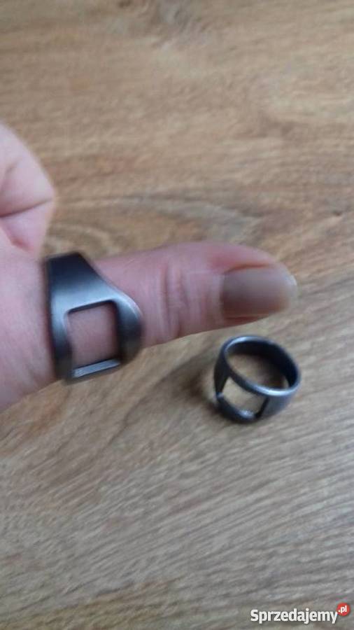 Pierścionek jako otwieracz Iława