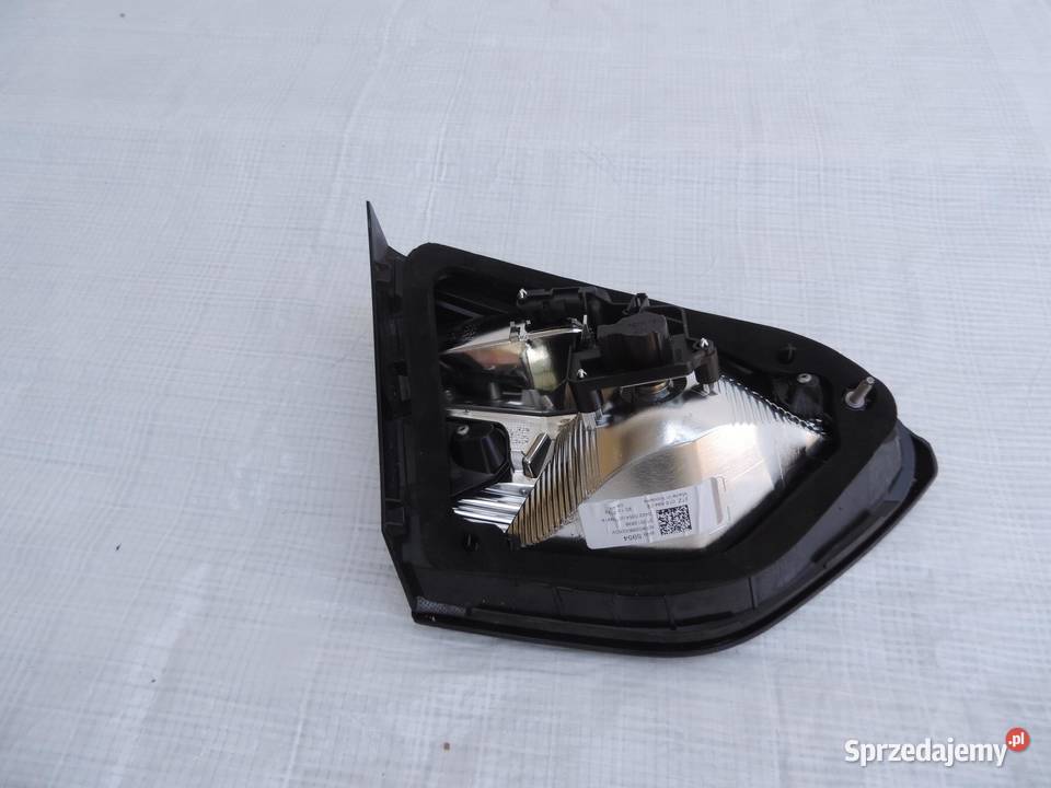Lampa tylna w klapę prawa Opel Crossland X lift