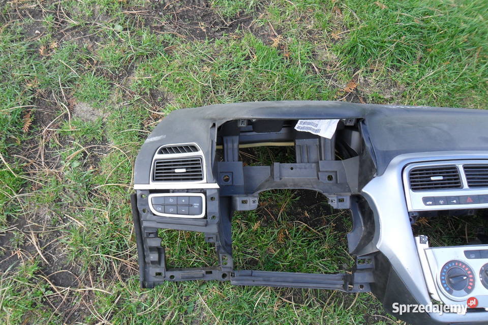 deska rozdzielcza fiat grande punto Deski rozdzielcze, konsole Pszczyna